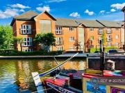 2 Bedroom Flat For Rent In Manchester