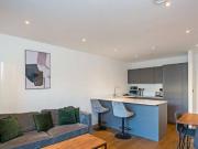 2 Bedroom Flat For Rent In Manhattan Building