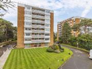 2 bedroom flat for rent in Manor Road, Bournemouth, BH1