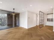 2 bedroom flat for rent in Mapple Path, London E5 8FB, E5