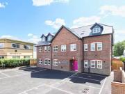 2 bedroom flat for rent in Marlboough Park, Southdown...