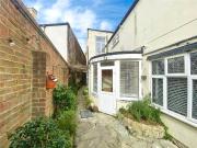 2 bedroom flat for rent in Marmion Road, Southsea,...