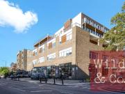 2 bedroom flat for rent in Maun House, Shacklewell Lane,...