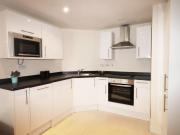 2 bedroom flat for rent in Melbourne Street, Newcastle...