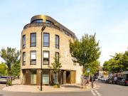 2 bedroom flat for rent in Millfields Road, Hackney,...