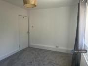 2 bedroom flat for rent in Milton Road, Cambridge, CB4