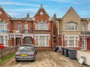 2 bedroom flat for rent in Mitcham Lane, Furzedown,...