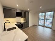 2 bedroom flat for rent in Mitchley Hill, South Croydon, CR2