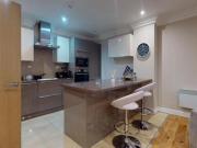 2 Bedroom Flat For Rent In Moortown