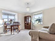 2 Bedroom Flat For Rent In Mortlake