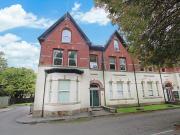 2 bedroom flat for rent in Neilston Rise, Bolton, BL1