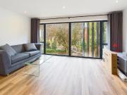 2 bedroom flat for rent in New North Road, Exeter, EX4