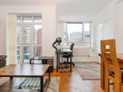 2 bedroom flat for rent in New North Street, London, WC1N