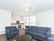 2 Bedroom Flat For Rent In North End Road