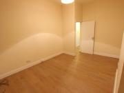 2 bedroom flat for rent in North End Road, London, W14