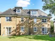 2 Bedroom Flat For Rent In Northwood