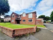 2 bedroom flat for rent in Oak Bank, Bury New Road,...