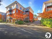 2 bedroom flat for rent in Orchard Grove, Orpington, BR6