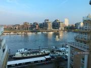 2 bedroom flat for rent in Oyster Wharf, London, SW11
