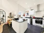 2 bedroom flat for rent in Park Avenue, Willesden Green,...