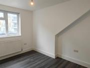 2 bedroom flat for rent in Park Road, High Barnet, EN5