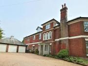 2 Bedroom Flat For Rent In Pearson Lane
