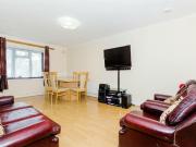 2 bedroom flat for rent in Philpots Close, Yiewsley,...