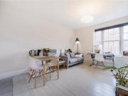 2 bedroom flat for rent in Phoenix Road, Euston, NW1
