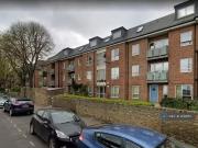 2 bedroom flat for rent in Plaistow, London, E13