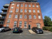 2 bedroom flat for rent in Portland Street, Worcester, WR1
