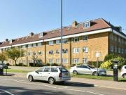 2 Bedroom Flat For Rent In Potters Bar, Hertfordshire