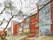 2 Bedroom Flat For Rent In Prestwich, Manchester