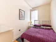 2 bedroom flat for rent in Princess Court, Queensway,...