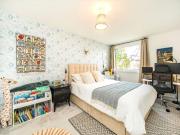 2 bedroom flat for rent in Putney Hill, Putney, SW15