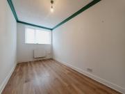 2 bedroom flat for rent in Queens Road, Portsmouth,...