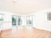 2 bedroom flat for rent in Roehampton Lane, Roehampton,...