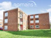 2 bedroom flat for rent in Roman Way Farnham GU9