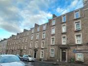 2 bedroom flat for rent in Rosefield Street, Dundee, DD1