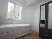 2 bedroom flat for rent in Rushey Green, Catford, SE6
