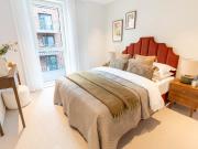 2 bedroom flat for rent in Samara Drive, Southall,...