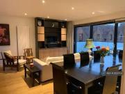 2 bedroom flat for rent in Sandridge House, Harpenden, AL5