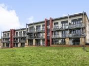 2 bedroom flat for rent in Skylark Avenue Greenhithe DA9