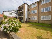 2 bedroom flat for rent in South Street, Eastbourne, BN21