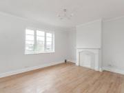 2 bedroom flat for rent in Springfield Court, Acton,...