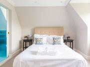 2 bedroom flat for rent in Stanley, London