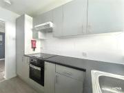 2 bedroom flat for rent in Stockingstone Road, Luton, LU2