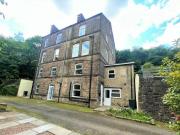 2 Bedroom Flat For Rent In Stocksbridge