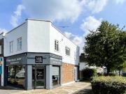 2 bedroom flat for rent in Stonecot Hill, Sutton, SM3