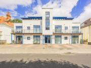 2 bedroom flat for rent in The Lighthouse, 28...