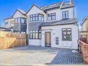 2 bedroom flat for rent in Sunny Gardens Road, Hendon, NW4